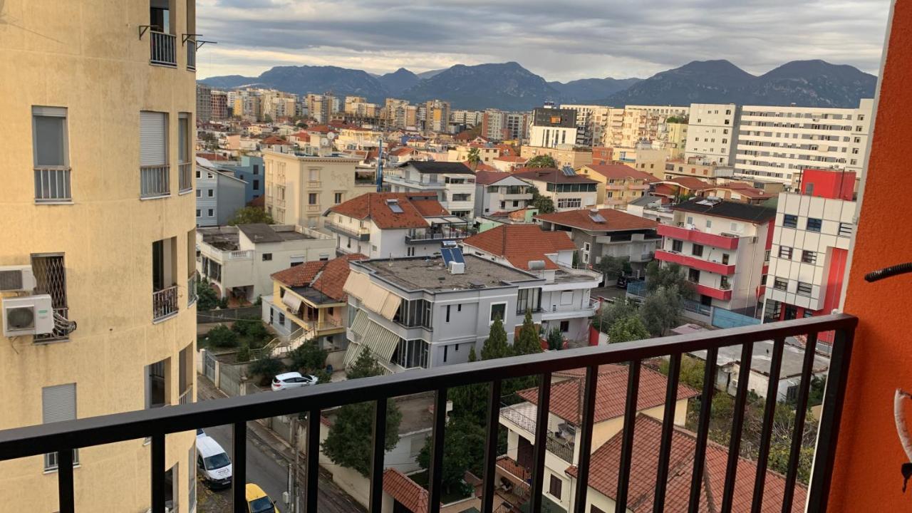 Beautiful And Lovely Apartment Тирана Экстерьер фото