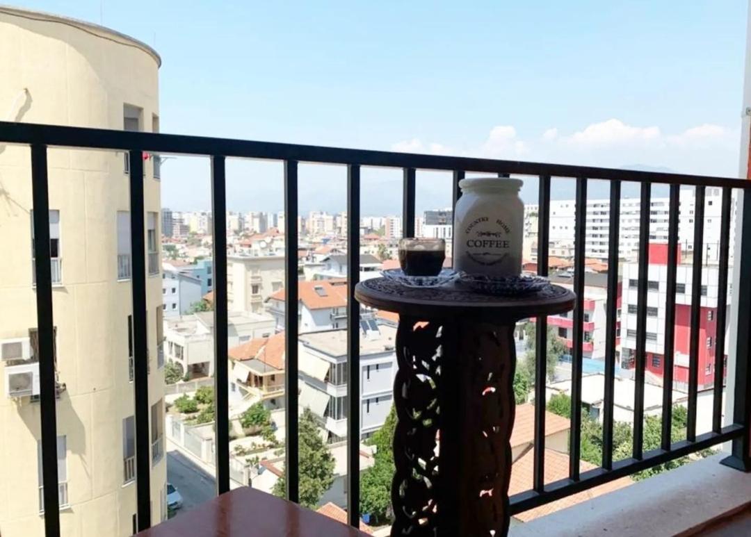 Beautiful And Lovely Apartment Тирана Экстерьер фото